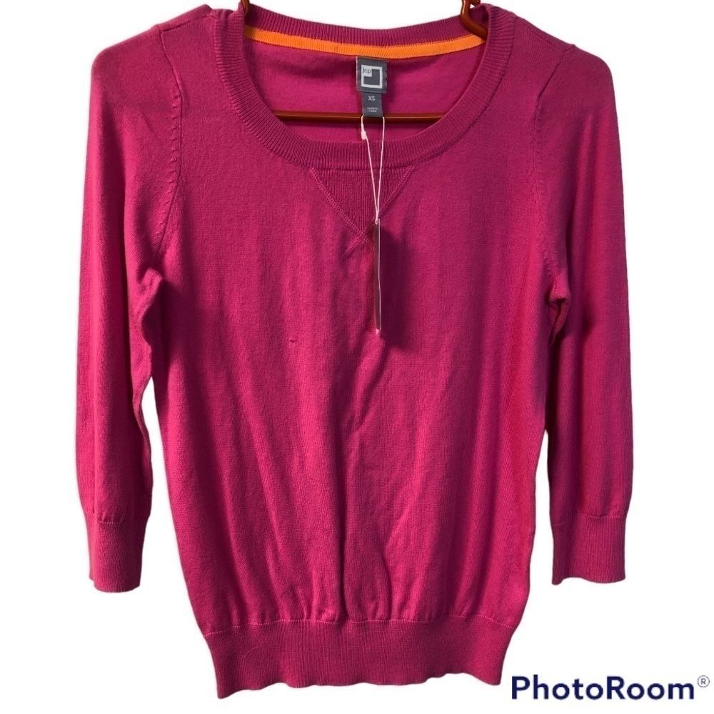 Pink 3/4 sleeve lightweight sweater